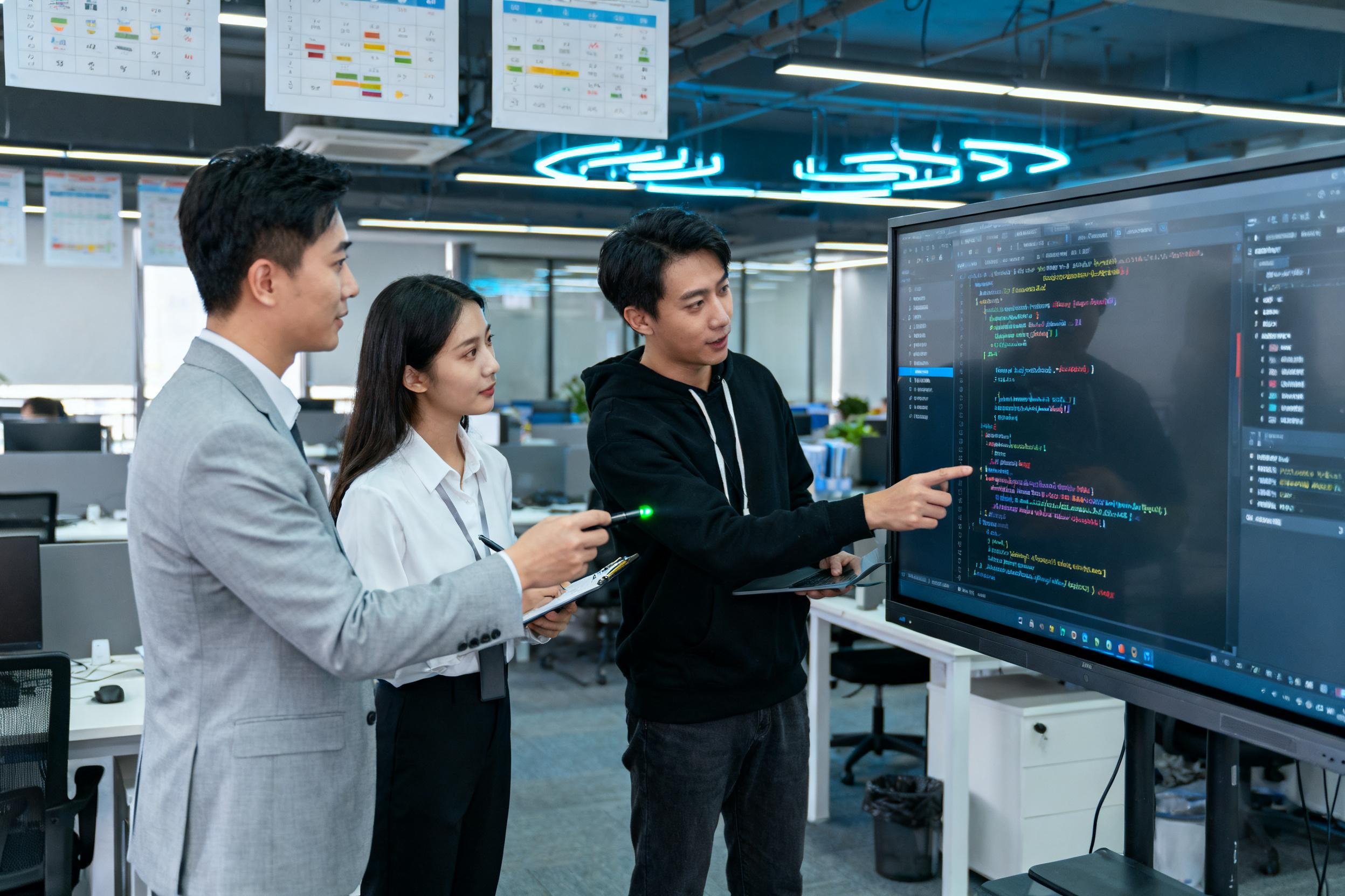 企业实战指南：实现软件开发人力外包高效协作的7个关键策略